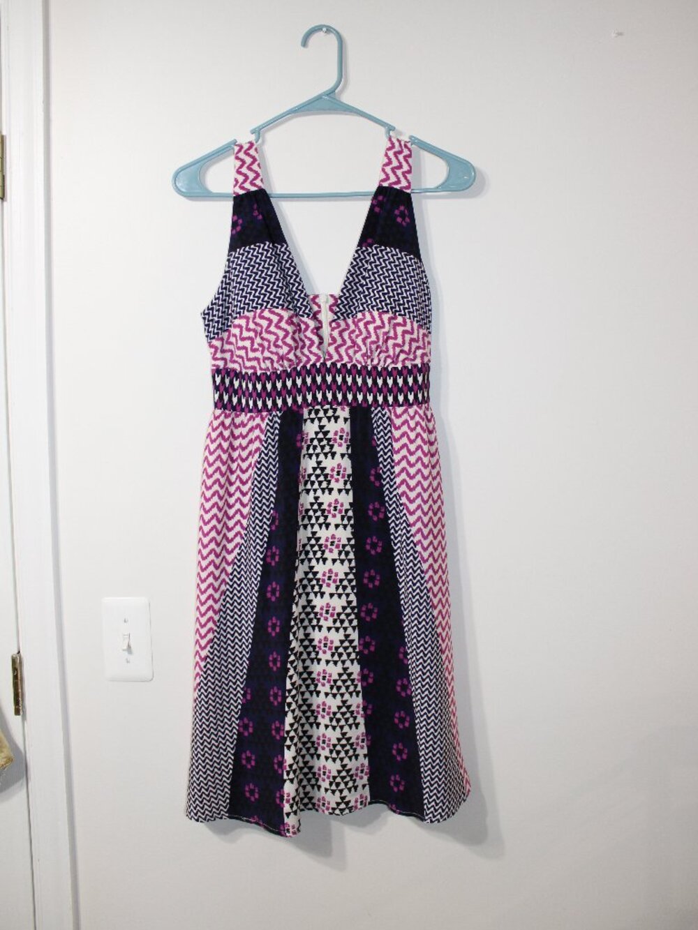 Women's Single Dress Silk Multicolor Patchwork Geometric Low V-Neck Midi Dress